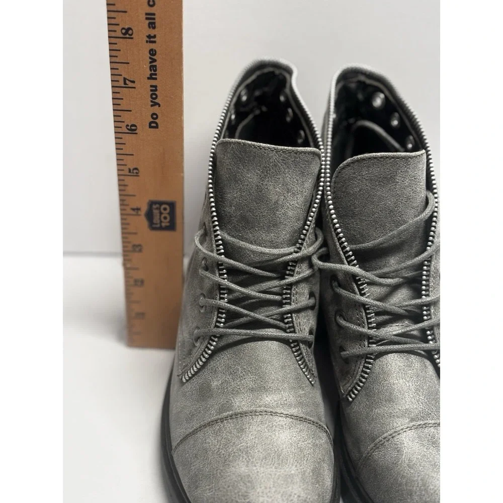 Qupid Bootie Women's Gray Zip‎ Grunge Boots Size 6.5